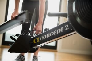 Concept2 RowErg Modell D mit Standardbeinen, Luftwiderstand, Rudergerät, Schwarz – Bild 4